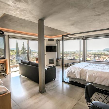 Meteora Heaven And Earth Premium Suites - Adults Friendly Kalambaka Esterno foto